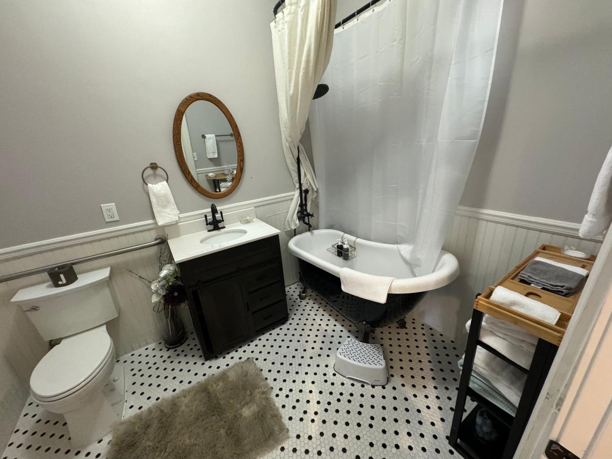 St James Hotel Georgetown Eksteriør billede